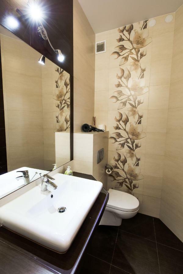 Apartamenty Eden Ustrzyki Dolne Exterior photo